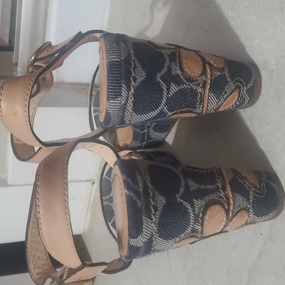 Coach Kori Denim Bleeker Rare Coach Wedges. - Picture 8 of 10